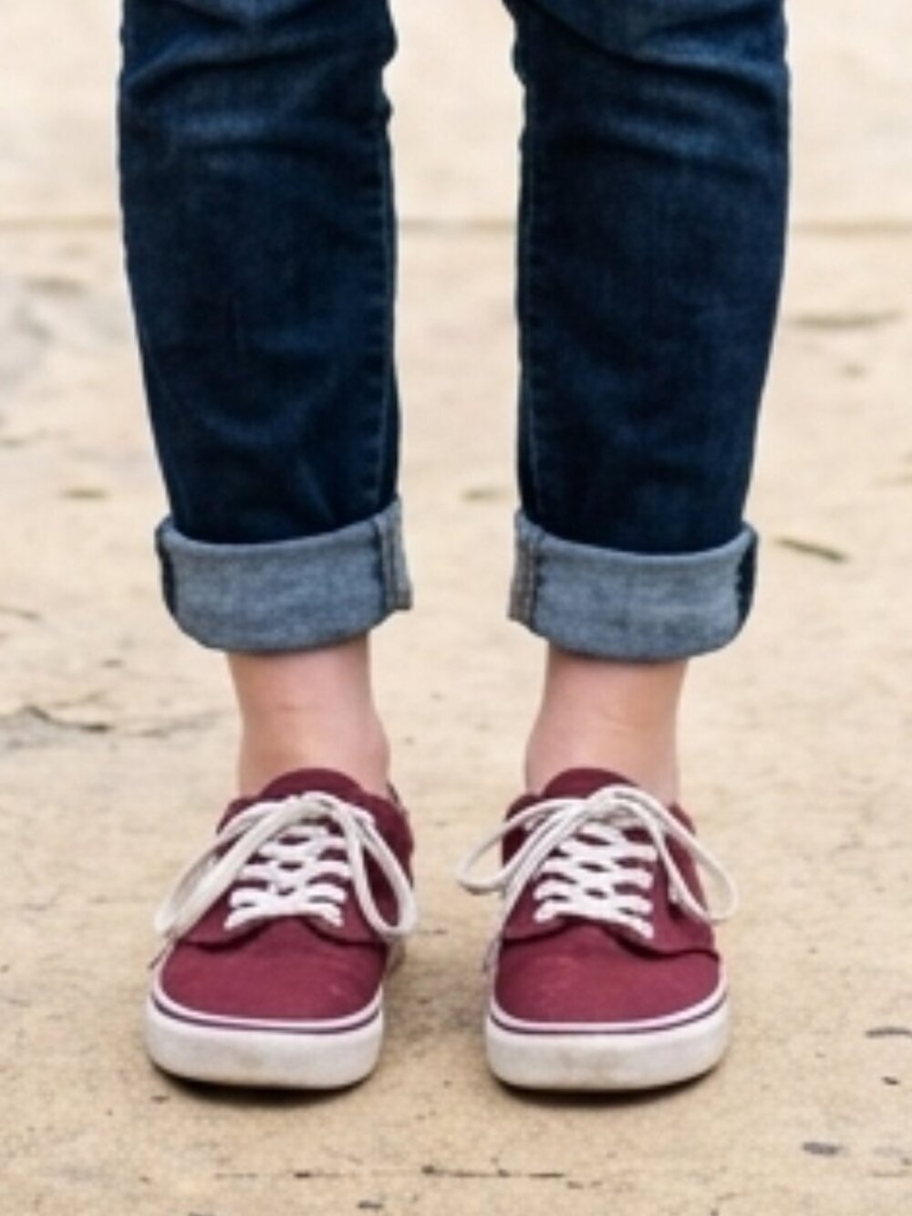 Vans Atwood Low Top Burgundy Sneakers